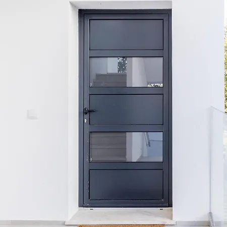 Correeira Luxury * Αλμπουφέιρα