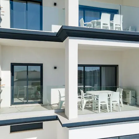 Correeira Luxury *