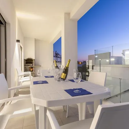 Correeira Luxury Αλμπουφέιρα