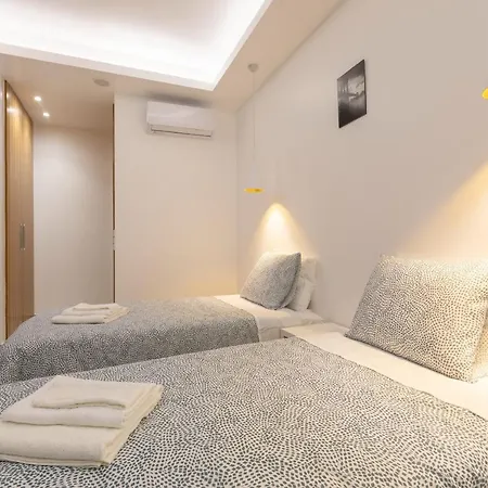 Correeira Luxury