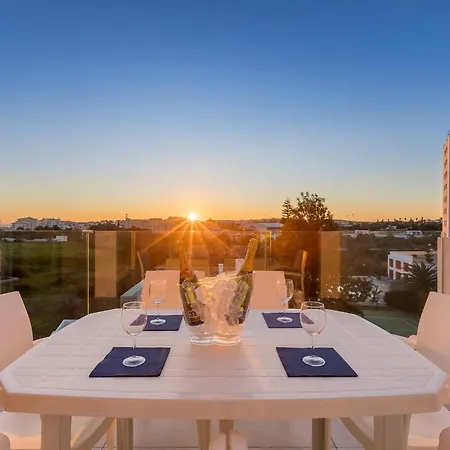 Correeira Luxury * אלבופיירה