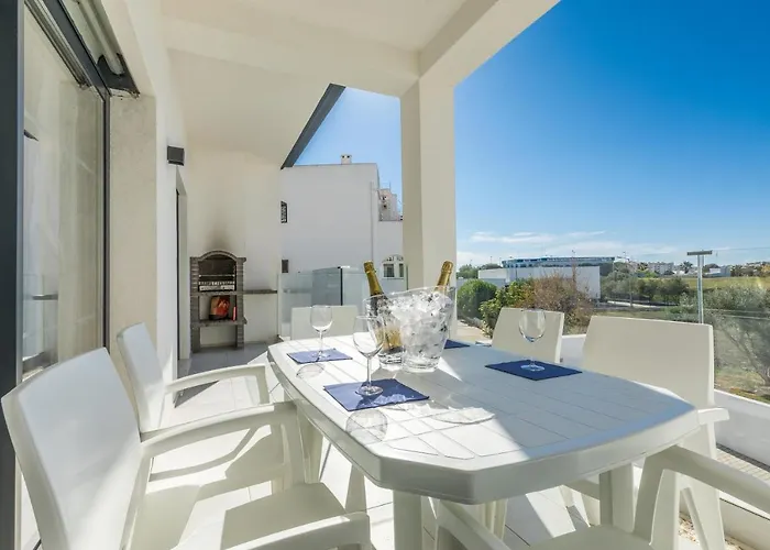 Correeira Luxury