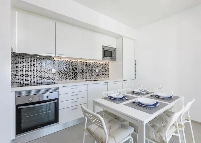 Correeira Luxury *