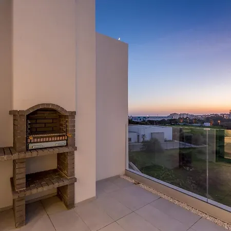 Апартаменты Correeira Luxury