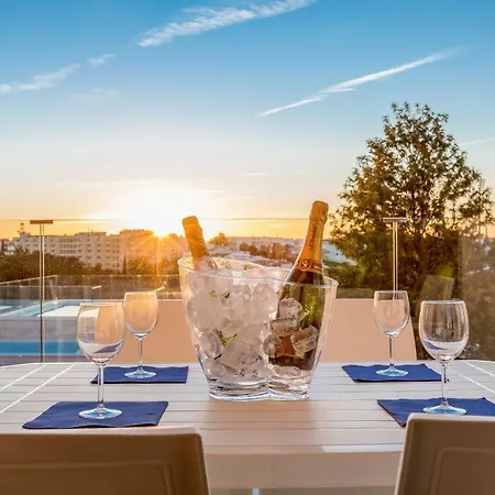 Correeira Luxury Апартаменты