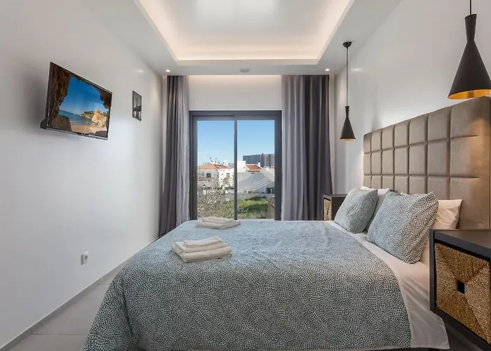 Correeira Luxury